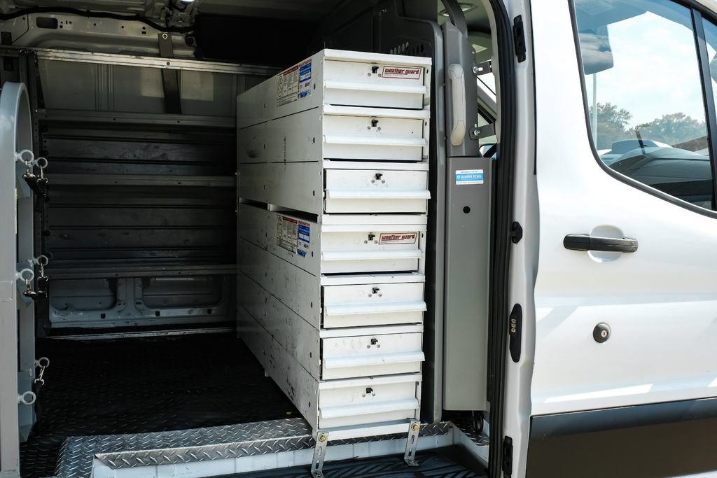 Used 2019 Ford Transit 250 130 Low Roof RWD image 34