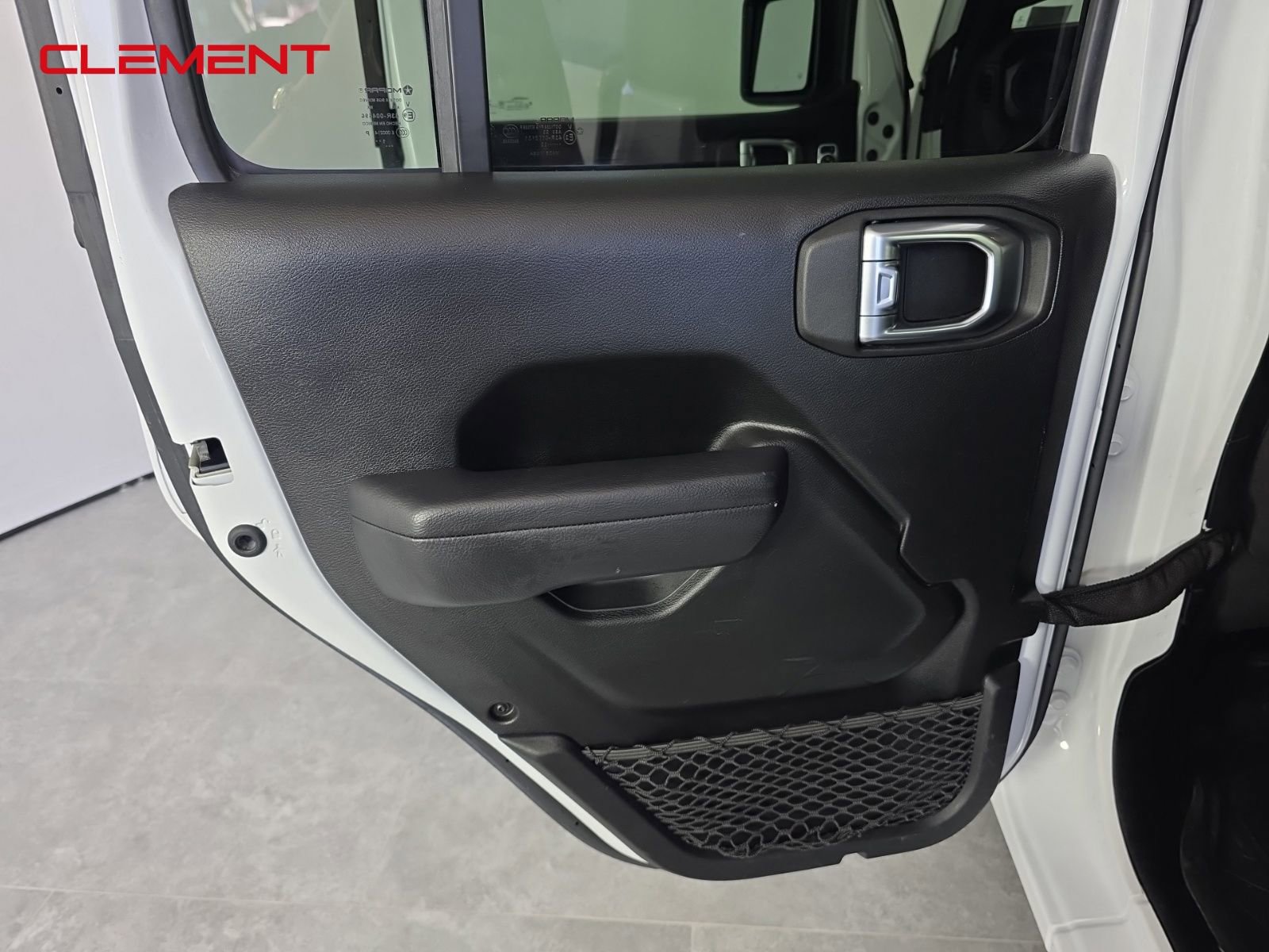 Used 2022 Jeep Gladiator Sport image 26