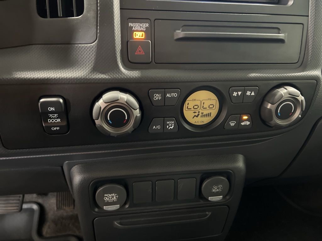 Used 2013 Honda Ridgeline RTS image 27