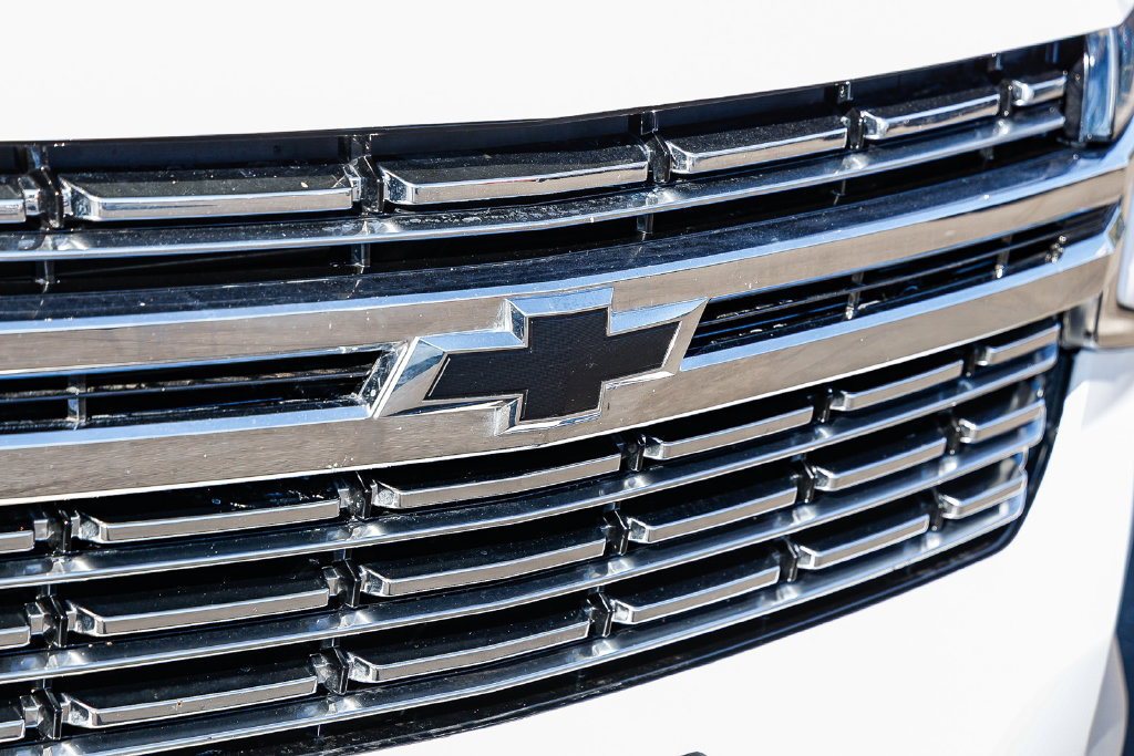 Used 2024 Chevrolet Tahoe Premier AWD/4WD image 9