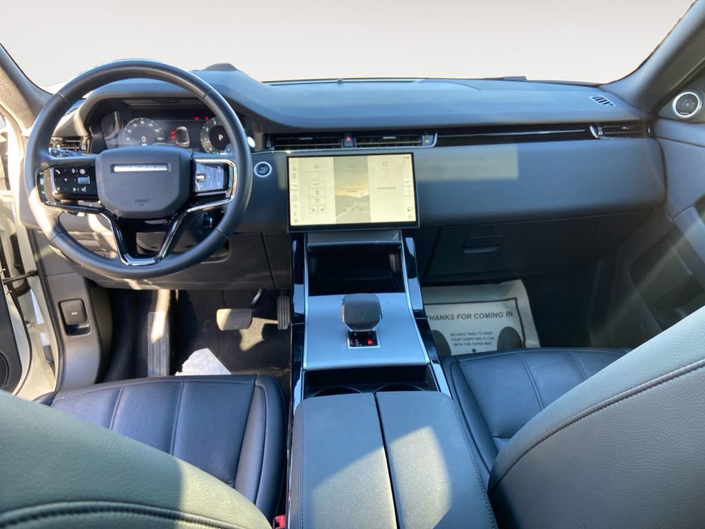 Used 2024 Land Rover Range Rover Evoque S image 10