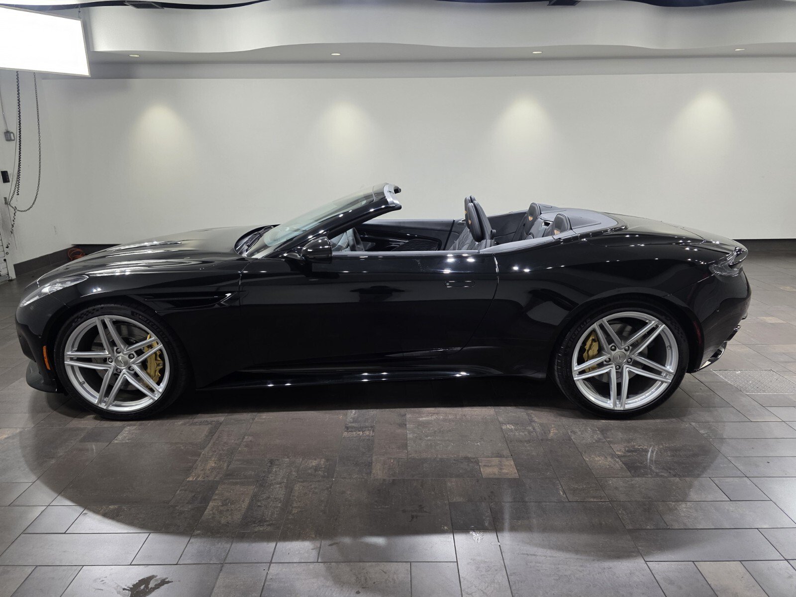 New 2026 Aston Martin DB12 Convertible RWD image 24
