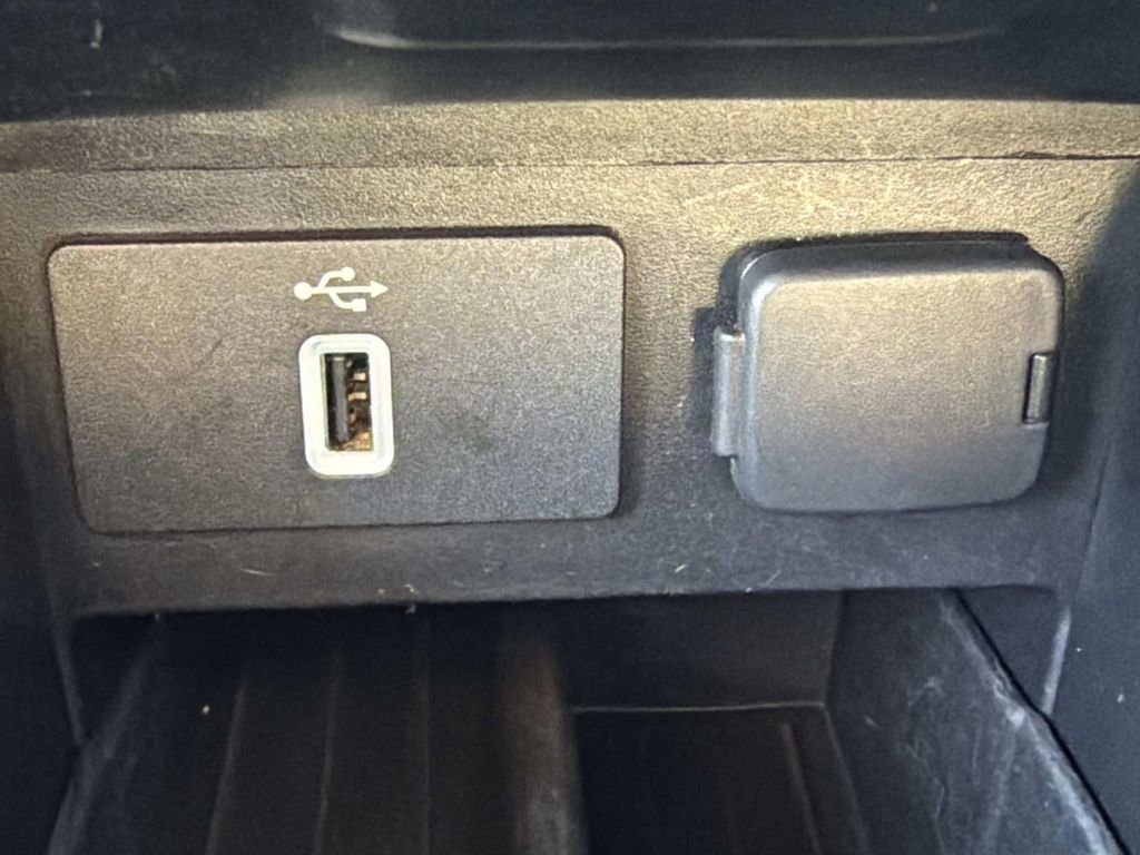 Used 2018 Ford Explorer Sport w/ Equipment Group 401A AWD/4WD image 32