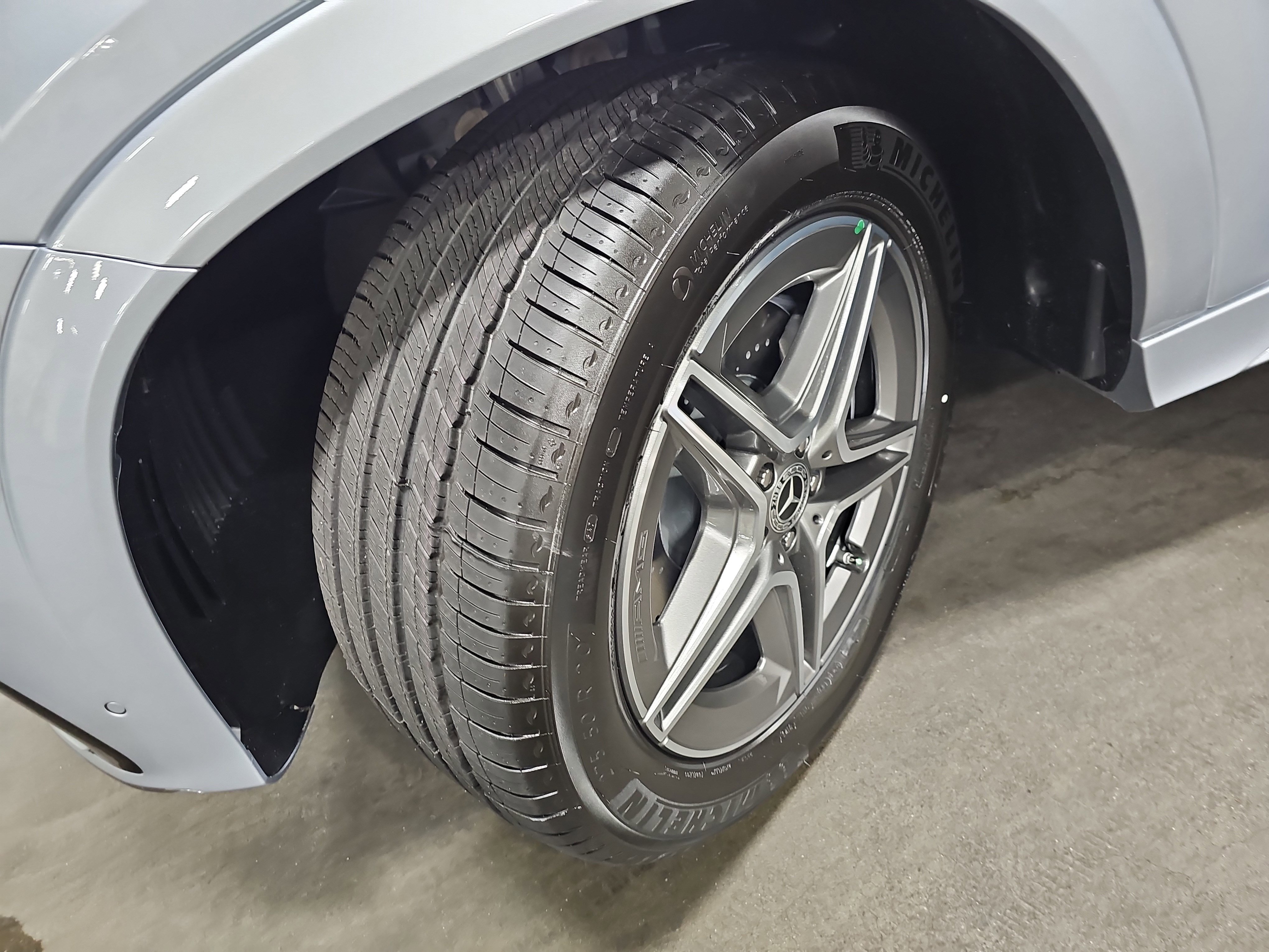 New 2026 Mercedes-Benz GLE 450 4MATIC image 34