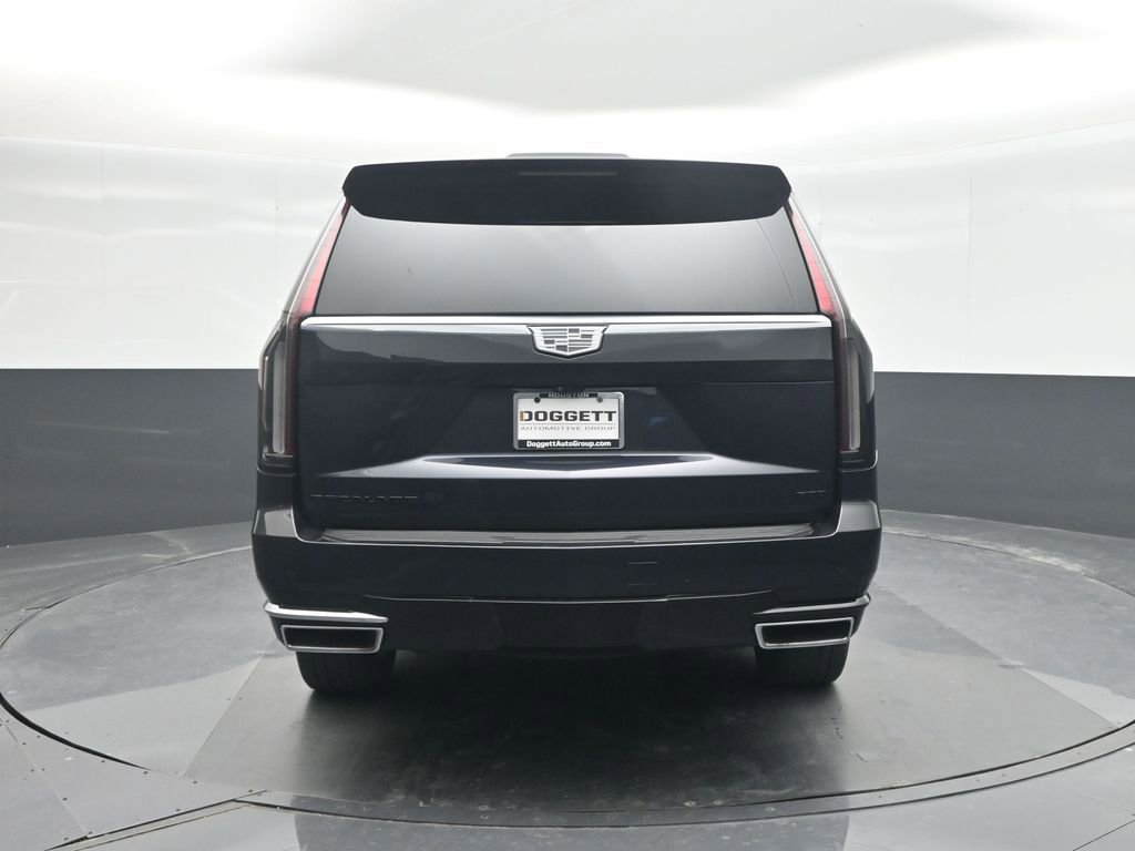 Used 2023 Cadillac Escalade ESV Premium Luxury image 17