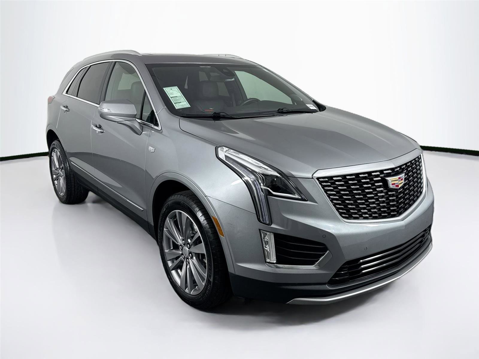 Used 2025 Cadillac XT5 Premium Luxury image 4