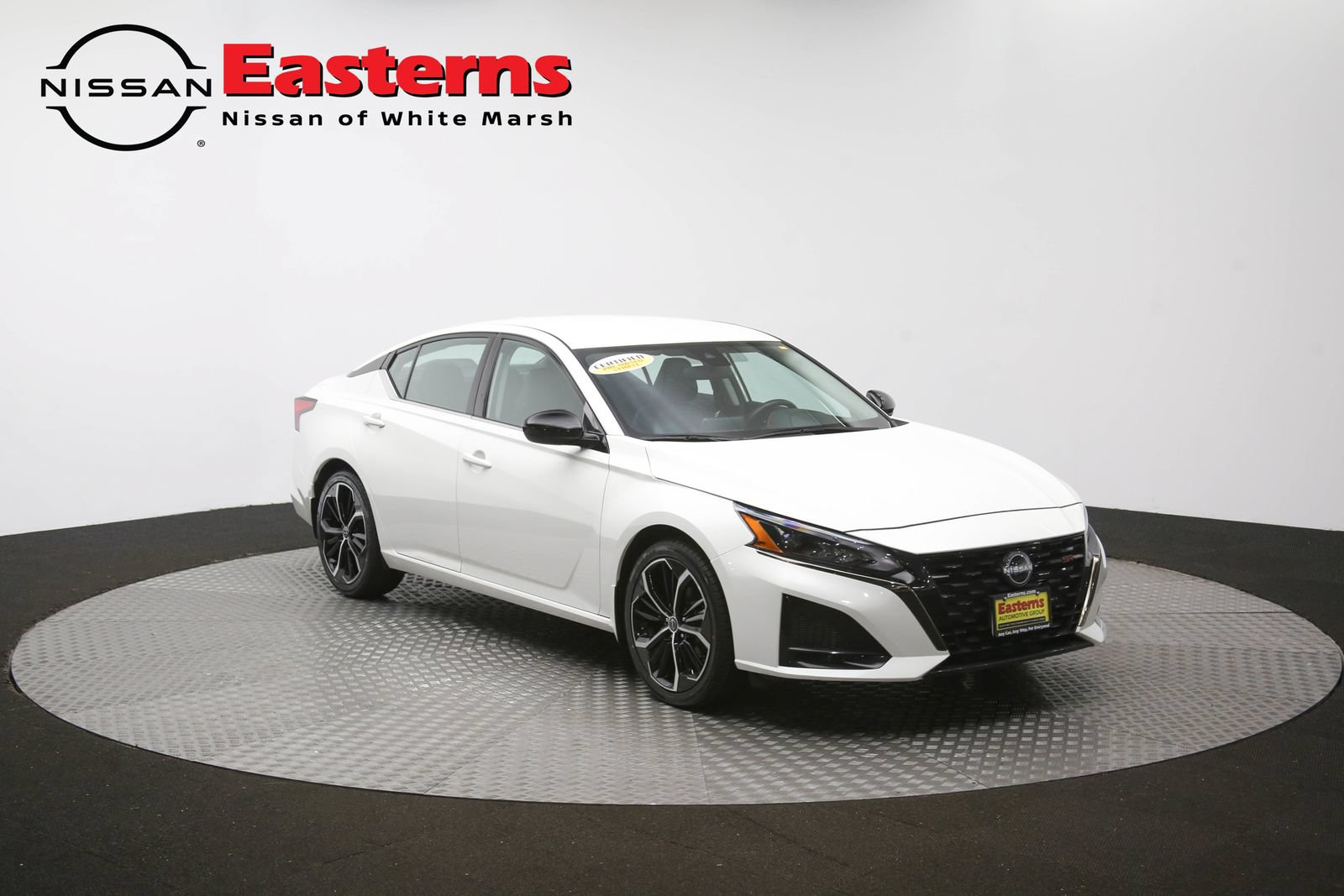 Used 2025 Nissan Altima 2.5 SR FWD image 48