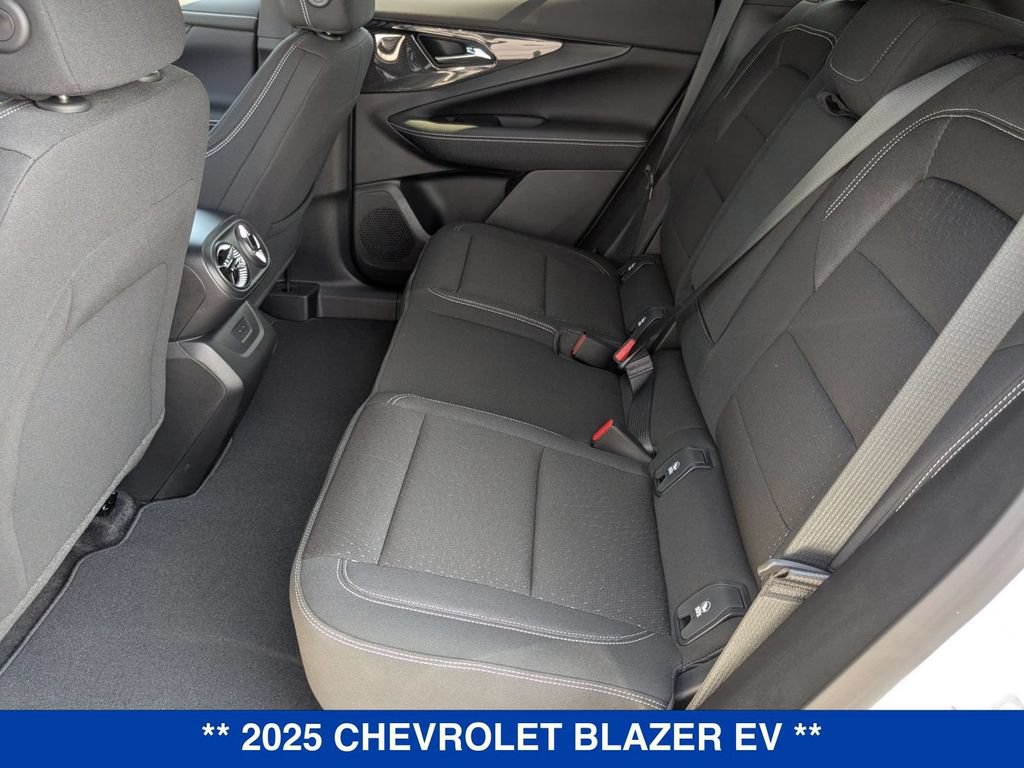 New 2025 Chevrolet Blazer EV LT AWD/4WD image 23