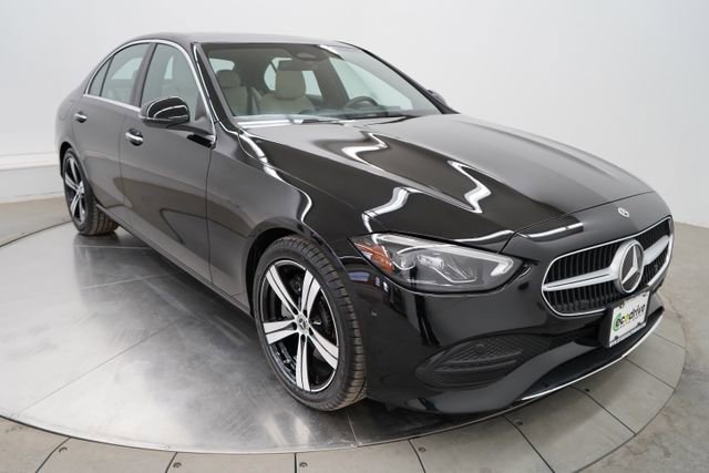 Used 2025 Mercedes-Benz C 300 4MATIC Sedan image 59