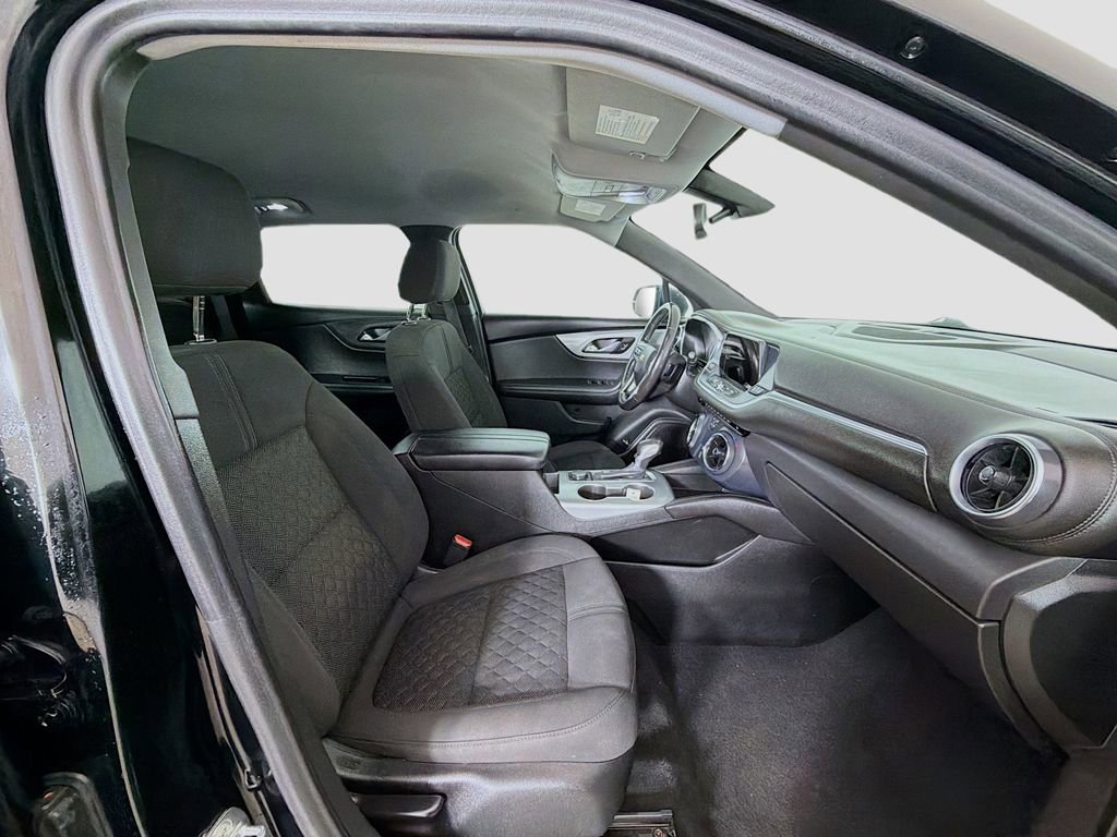 Used 2020 Chevrolet Blazer LT image 18