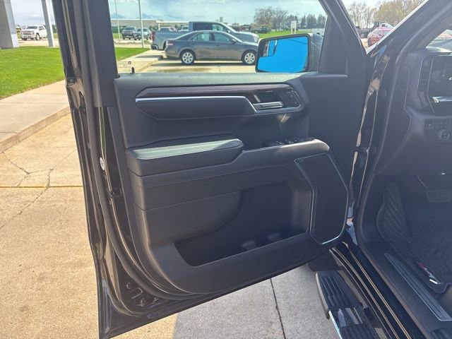 Used 2024 Chevrolet Silverado 1500 RST AWD/4WD image 14