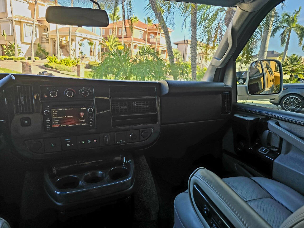 Used 2016 GMC Savana 2500 image 79