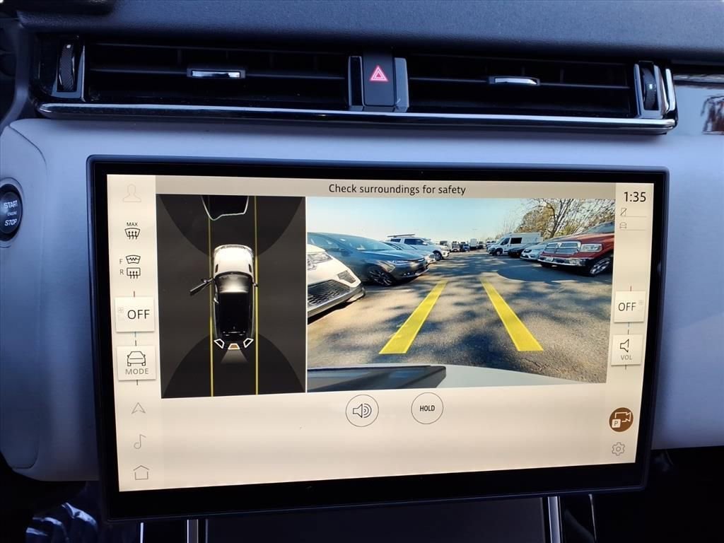 Used 2025 Land Rover Range Rover Velar Dynamic SE image 23