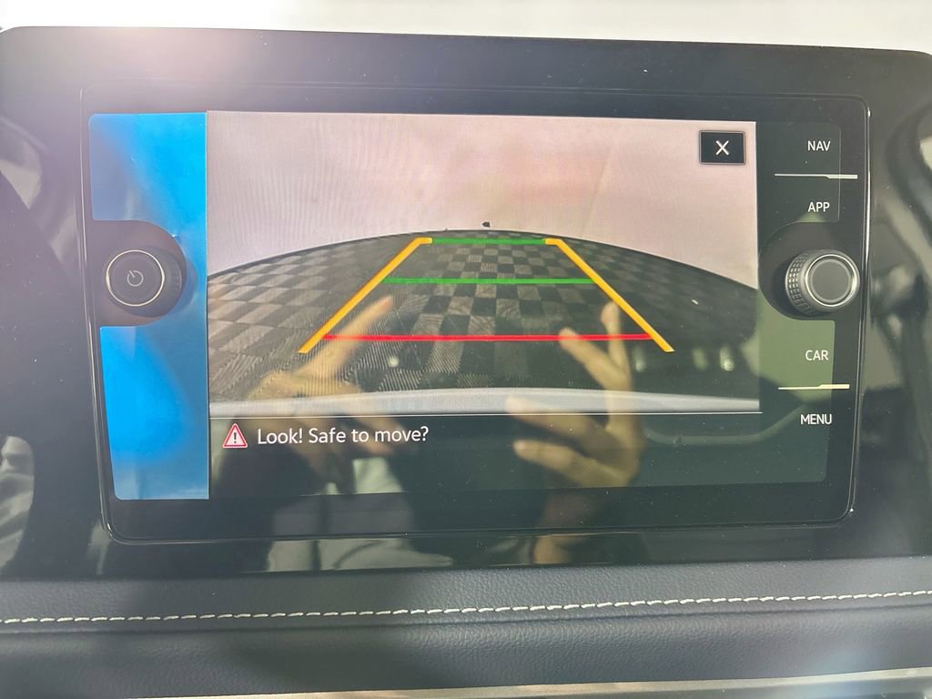 New 2026 Volkswagen Taos SEL AWD/4WD image 17