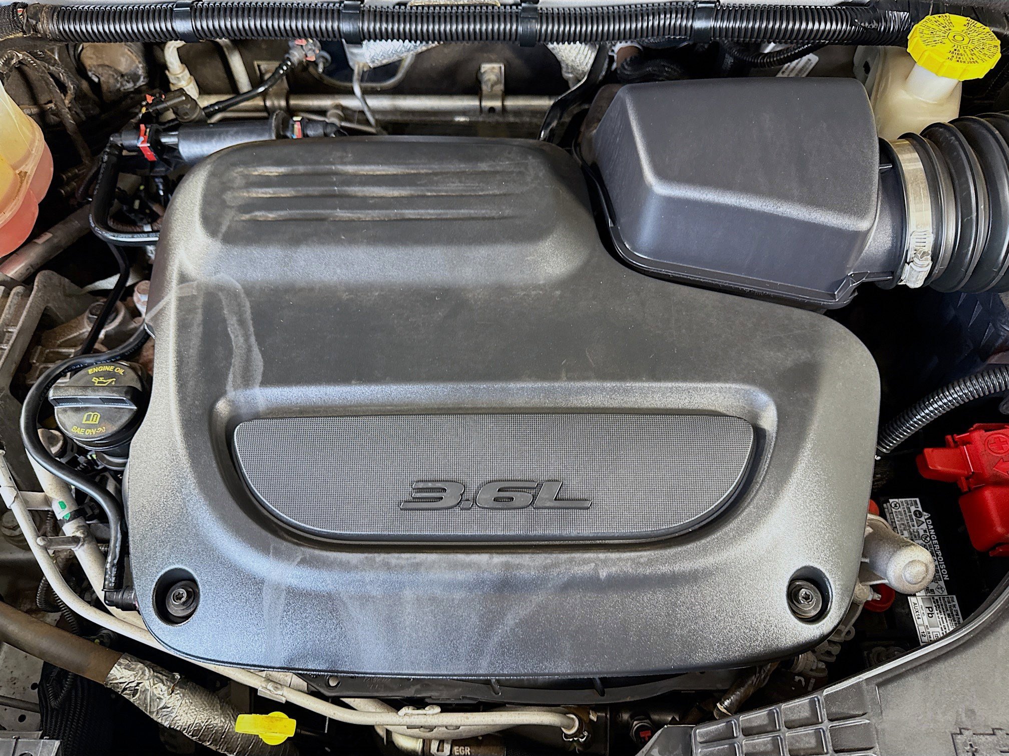 Used 2022 Chrysler Voyager LX FWD image 37