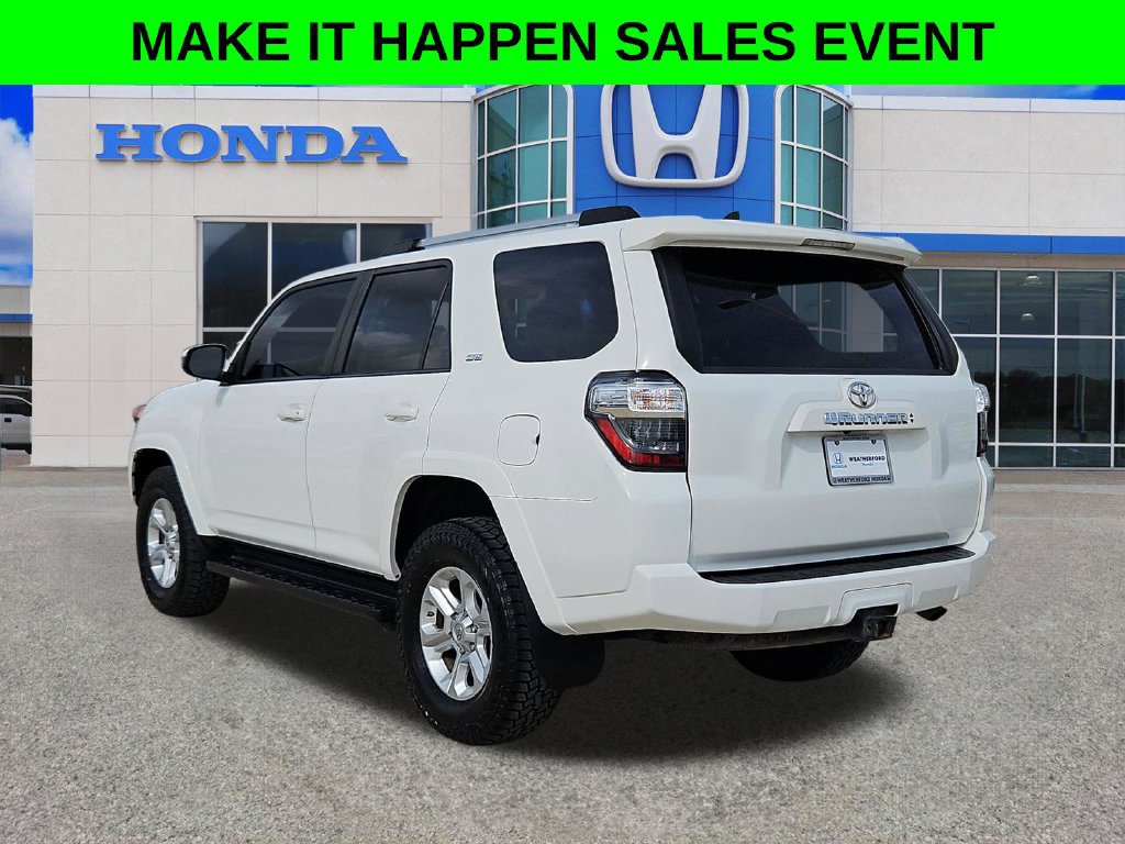 Used 2021 Toyota 4Runner SR5 AWD/4WD image 5