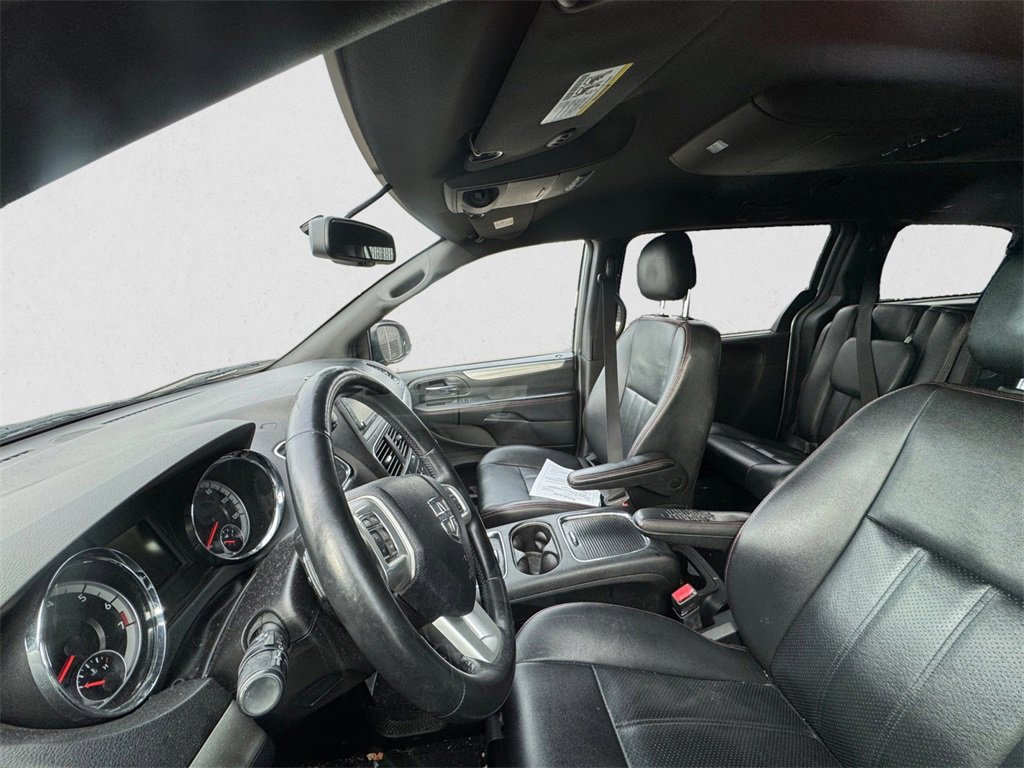 Used 2018 Dodge Grand Caravan GT image 6
