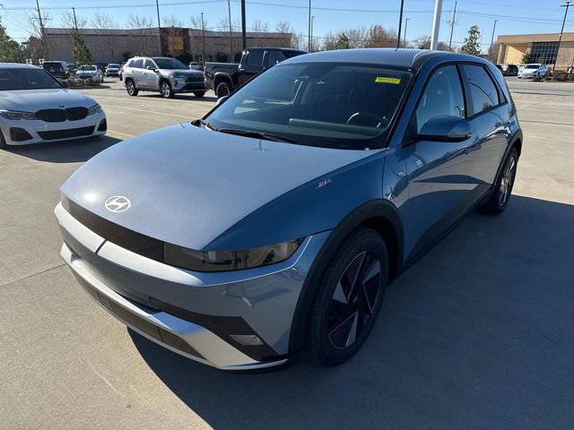 New 2026 Hyundai Ioniq 5 SEL image 3