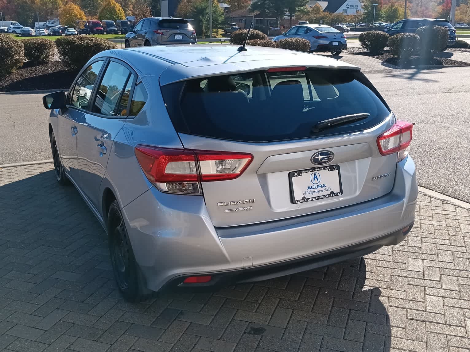 Used 2019 Subaru Impreza 2.0i w/ Eyesight AWD/4WD image 3
