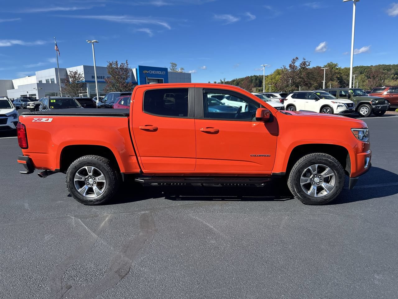 Used 2019 Chevrolet Colorado Z71 AWD/4WD image 8