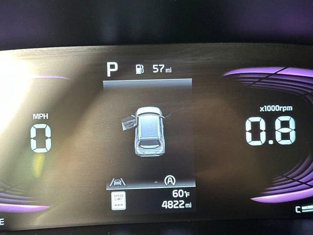 Used 2025 Kia Soul LX w/ LX Technology Package image 18