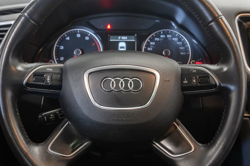 Used 2013 Audi Q5 2.0T Premium Plus AWD/4WD image 16