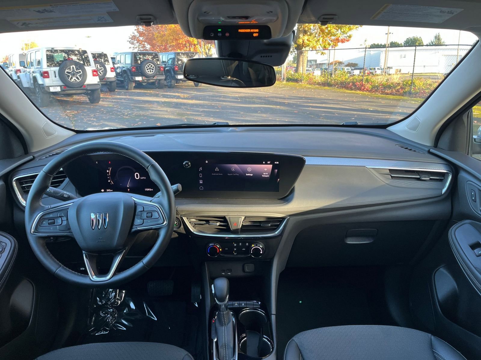 Used 2025 Buick Encore GX Preferred image 31