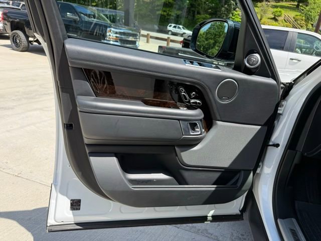 Used 2018 Land Rover Range Rover Supercharged AWD/4WD image 14