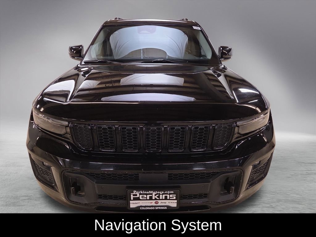 Used 2022 Jeep Grand Cherokee L Overland w/ Luxury Tech Group IV image 3