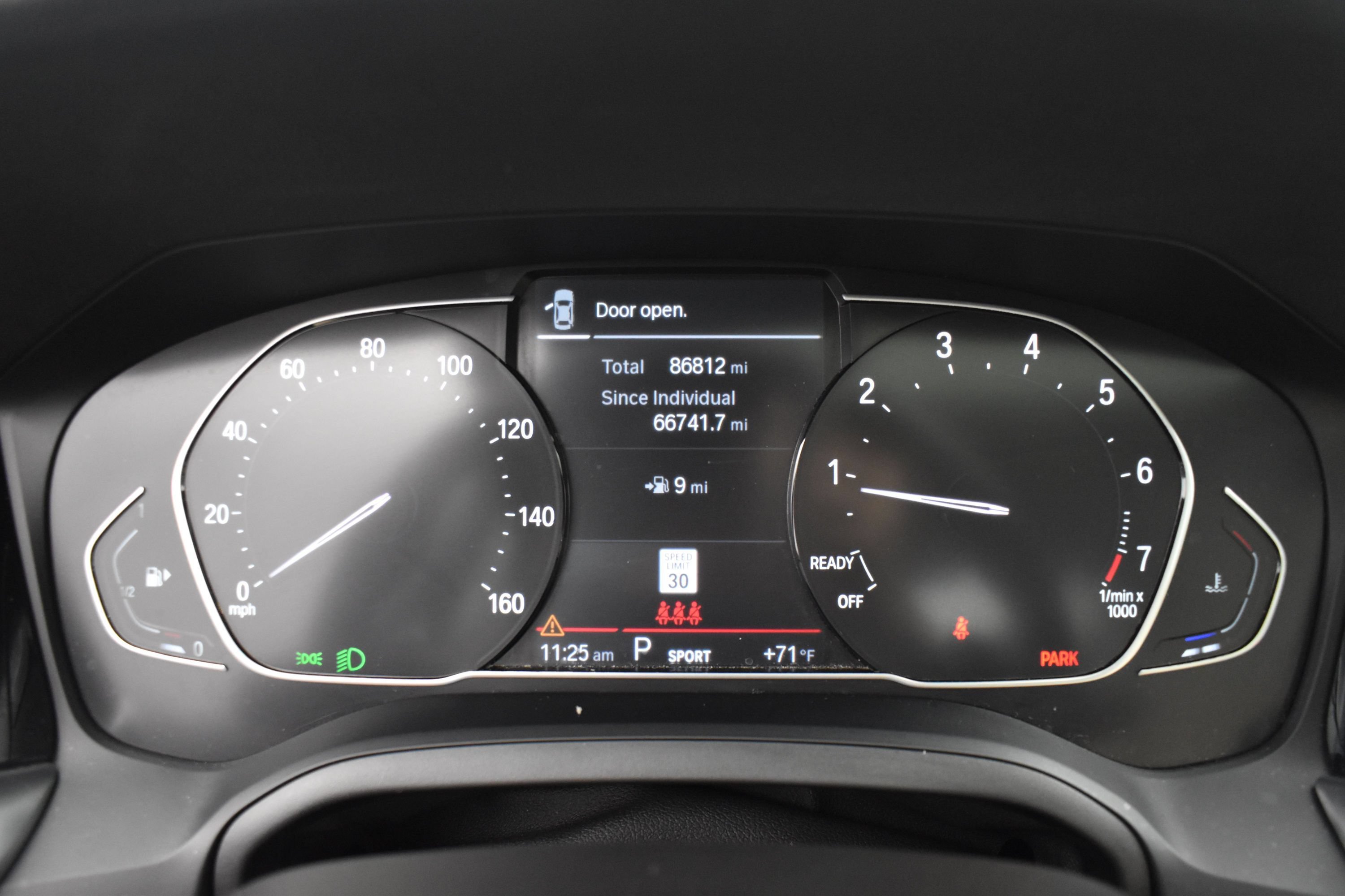 Used 2021 BMW 330i xDrive Sedan w/ Driving Assistance Package AWD/4WD image 16
