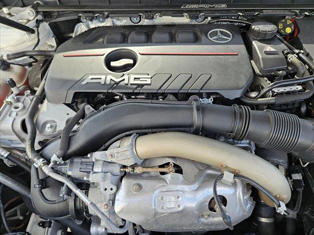 Used 2022 Mercedes-Benz GLB 35 AMG 4MATIC image 21