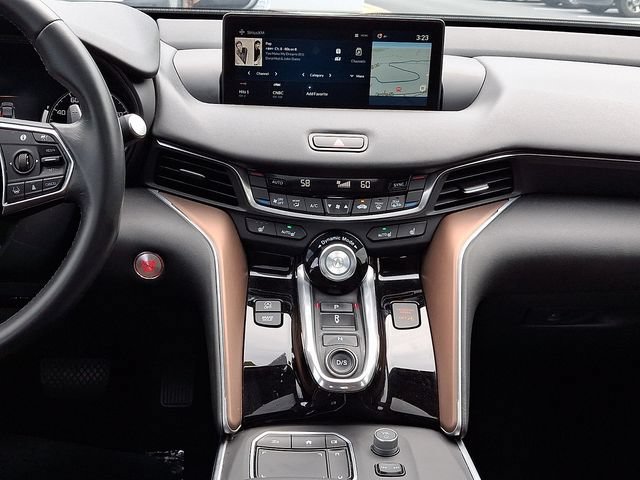 Used 2023 Acura TLX w/ Technology Package FWD image 16