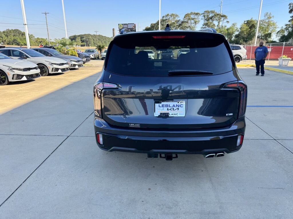 Used 2025 Kia Telluride EX X-Line image 22