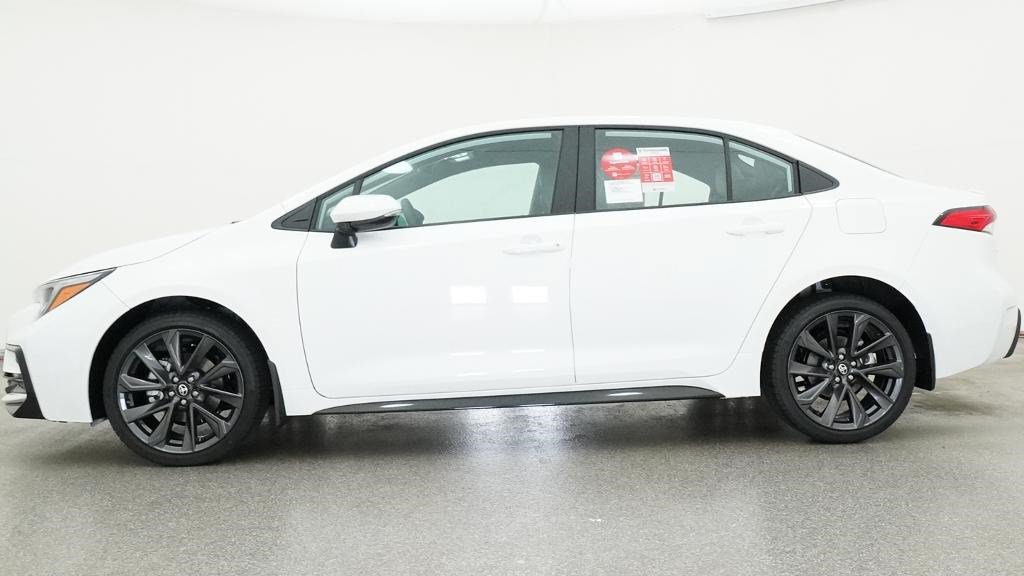 New 2027 Toyota Corolla SE FWD image 2