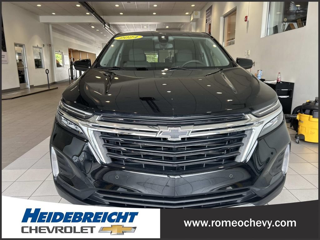 Used 2024 Chevrolet Equinox LT w/ LPO, Floor Liner Package FWD image 37