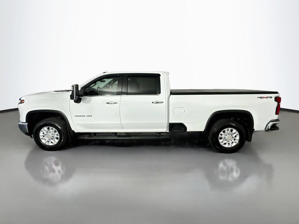 Used 2024 Chevrolet Silverado 3500 LTZ w/ LTZ Premium Package AWD/4WD image 4