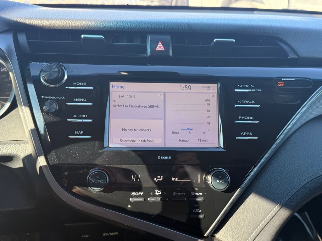 Used 2020 Toyota Camry SE image 34