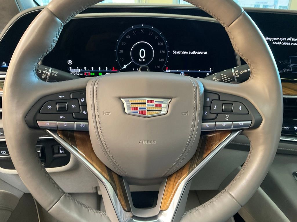 Used 2021 Cadillac Escalade Sport Platinum image 12