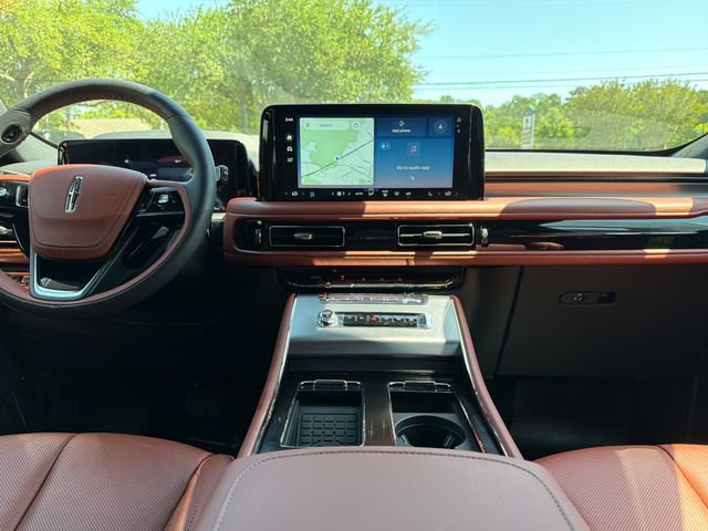 Used 2025 Lincoln Aviator Reserve w/ Illumination Package RWD image 20