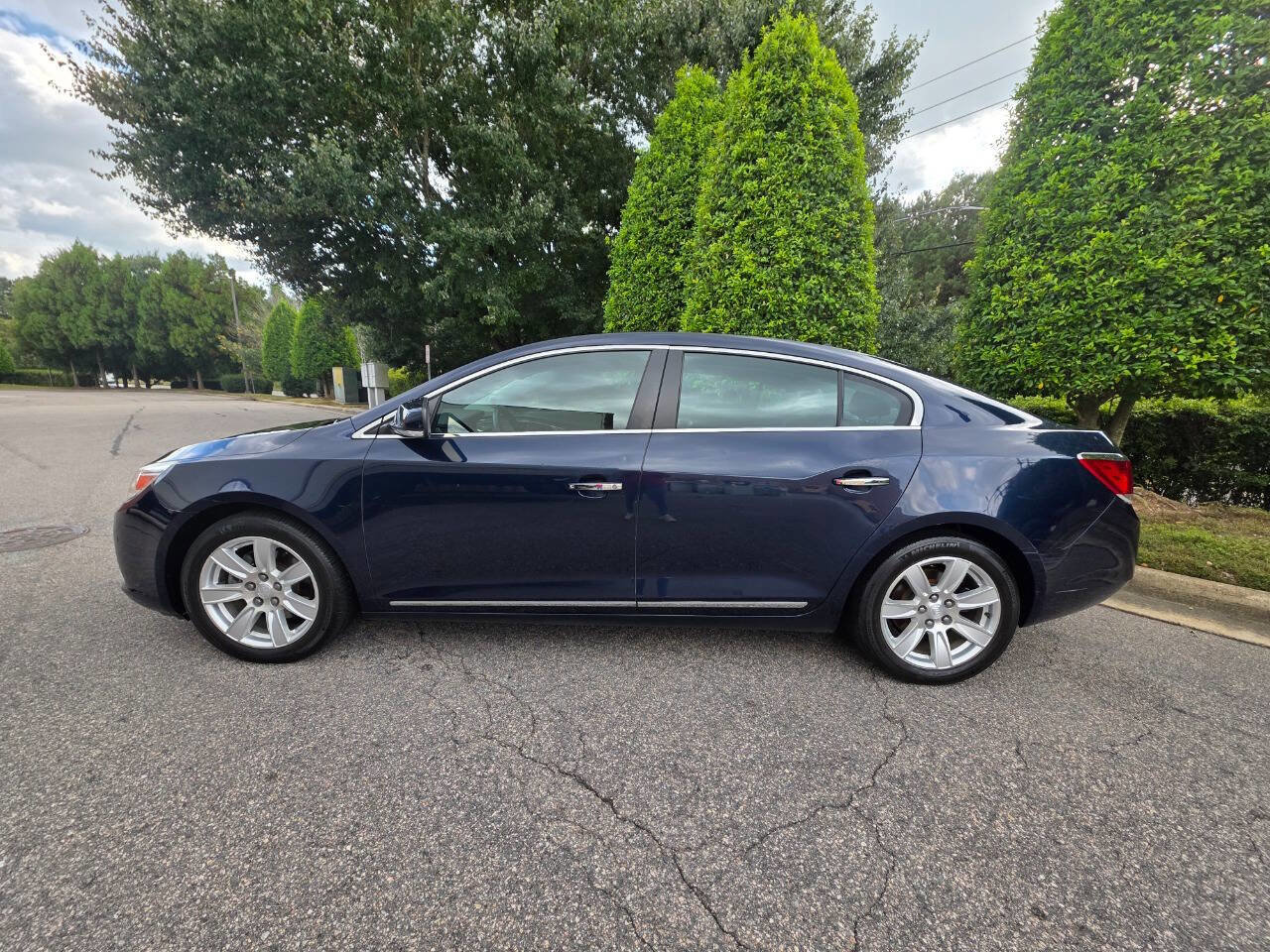 Used 2012 Buick LaCrosse Premium w/ Driver Confidence Package image 2