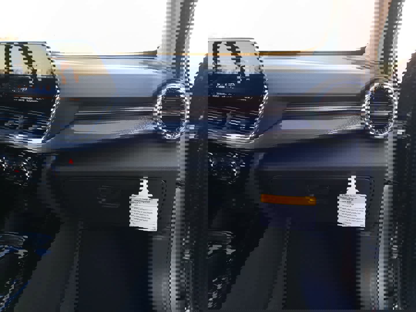 New 2026 Chevrolet Trax ACTIV w/ Sunroof Package image 51