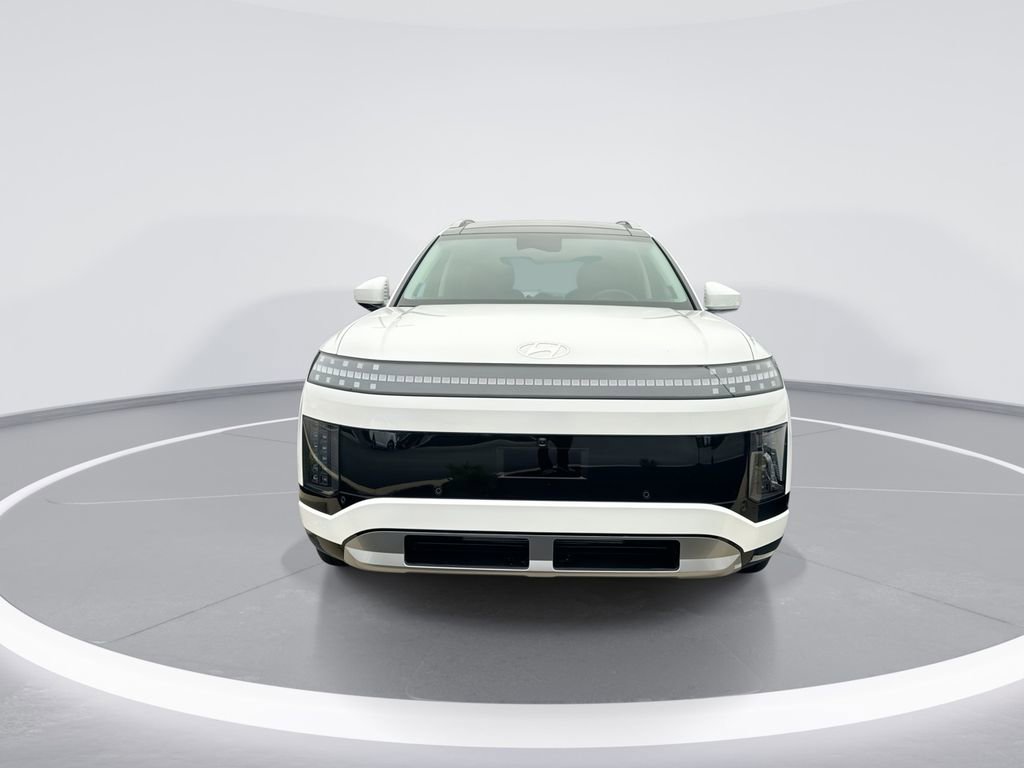 New 2026 Hyundai Ioniq 9 Limited image 3