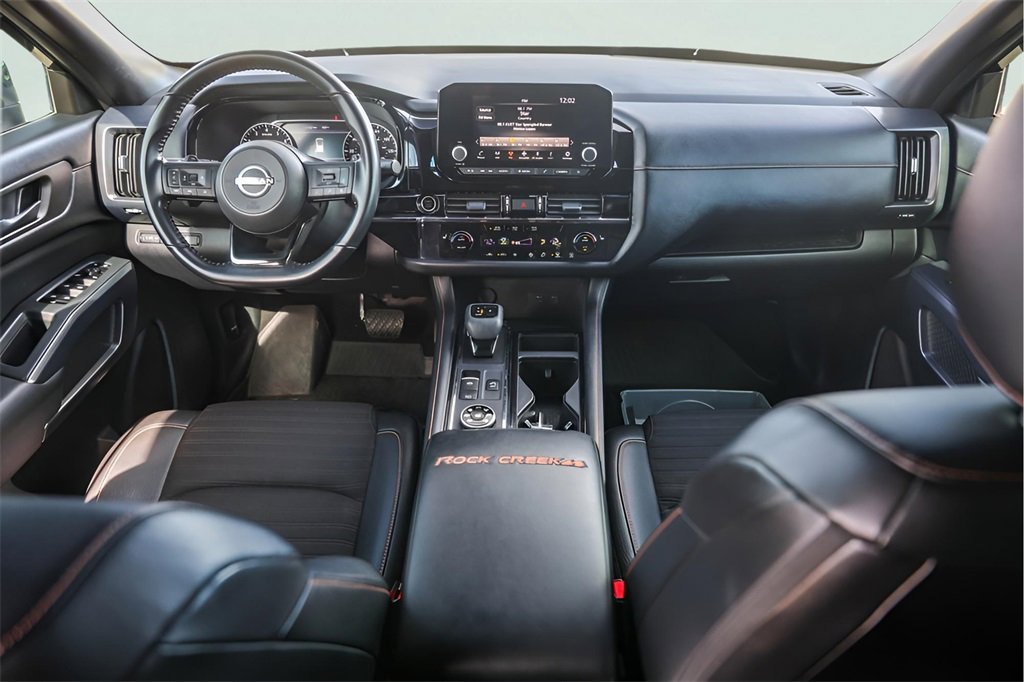 Used 2024 Nissan Pathfinder Rock Creek image 32