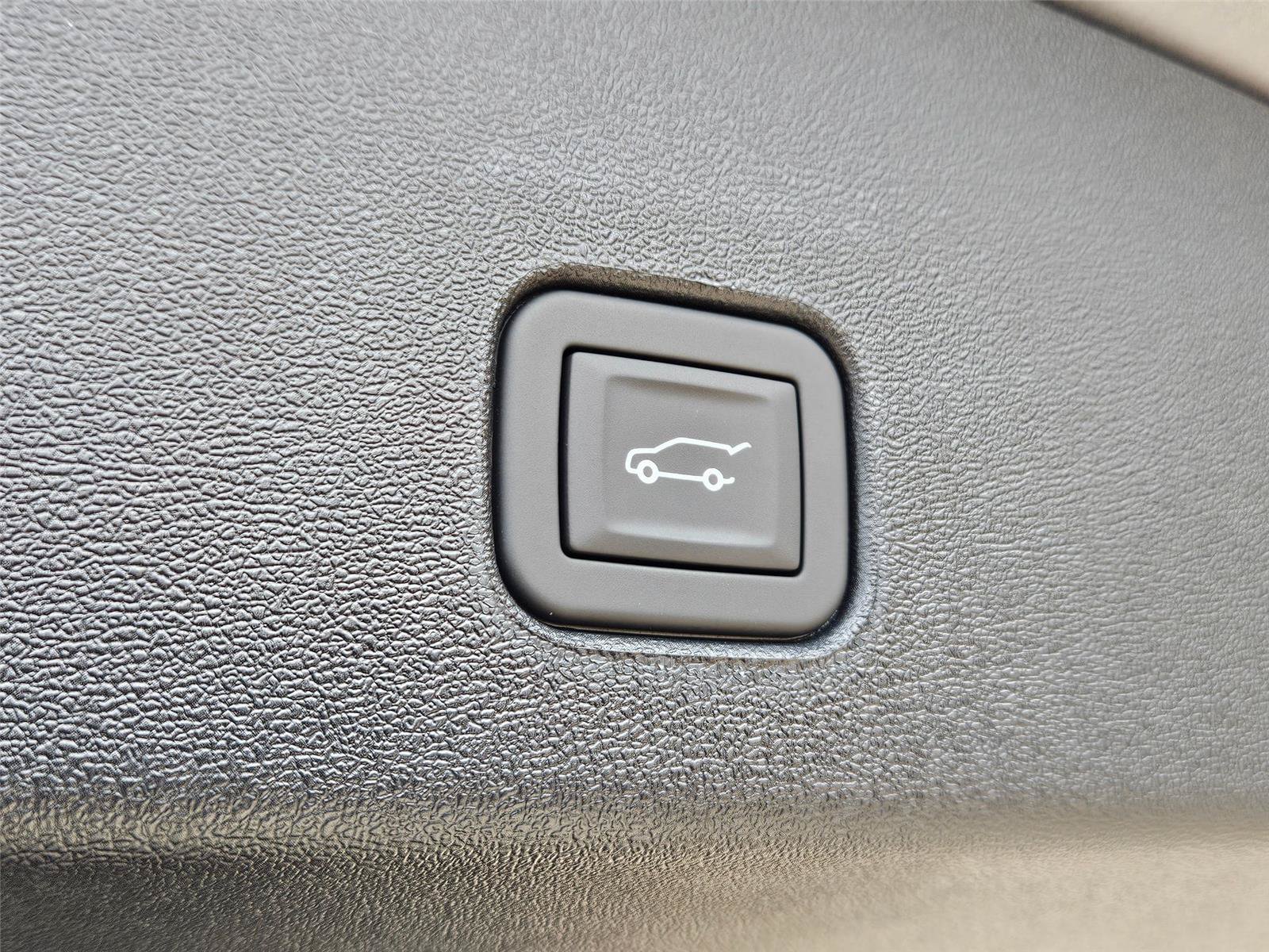 New 2026 Cadillac Optiq V w/ Magnus Launch Edition AWD/4WD image 21