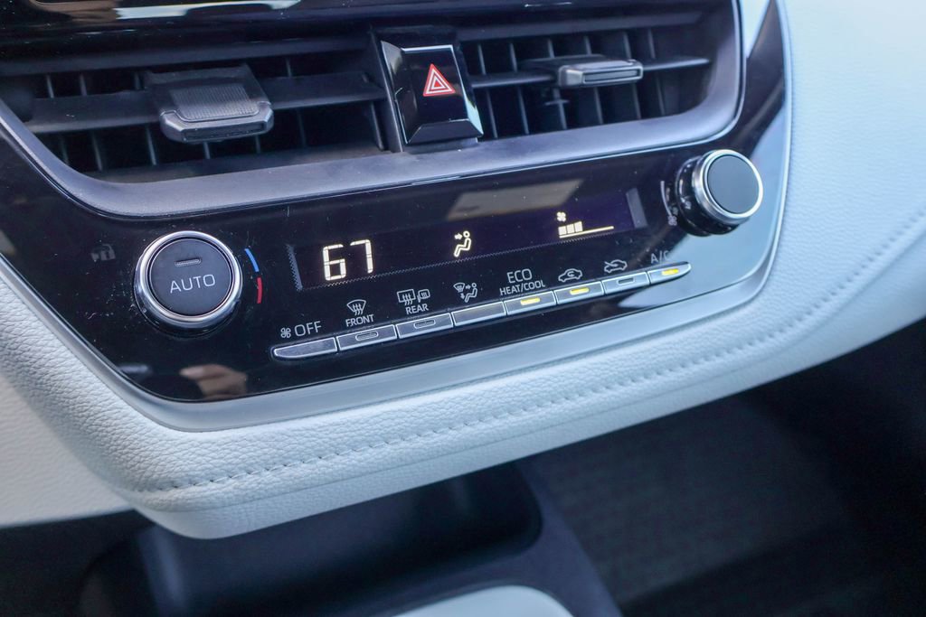 Used 2024 Toyota Corolla SE FWD image 15