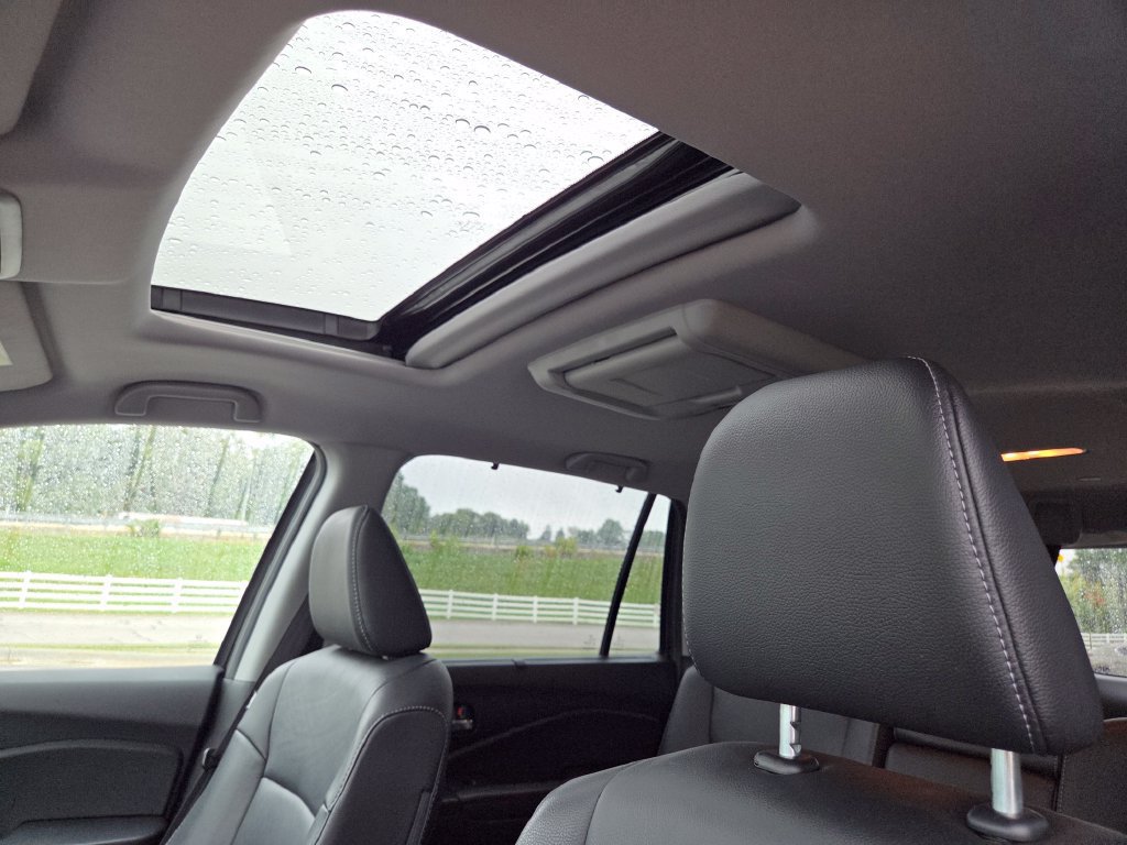 Used 2016 Honda Pilot Touring image 8