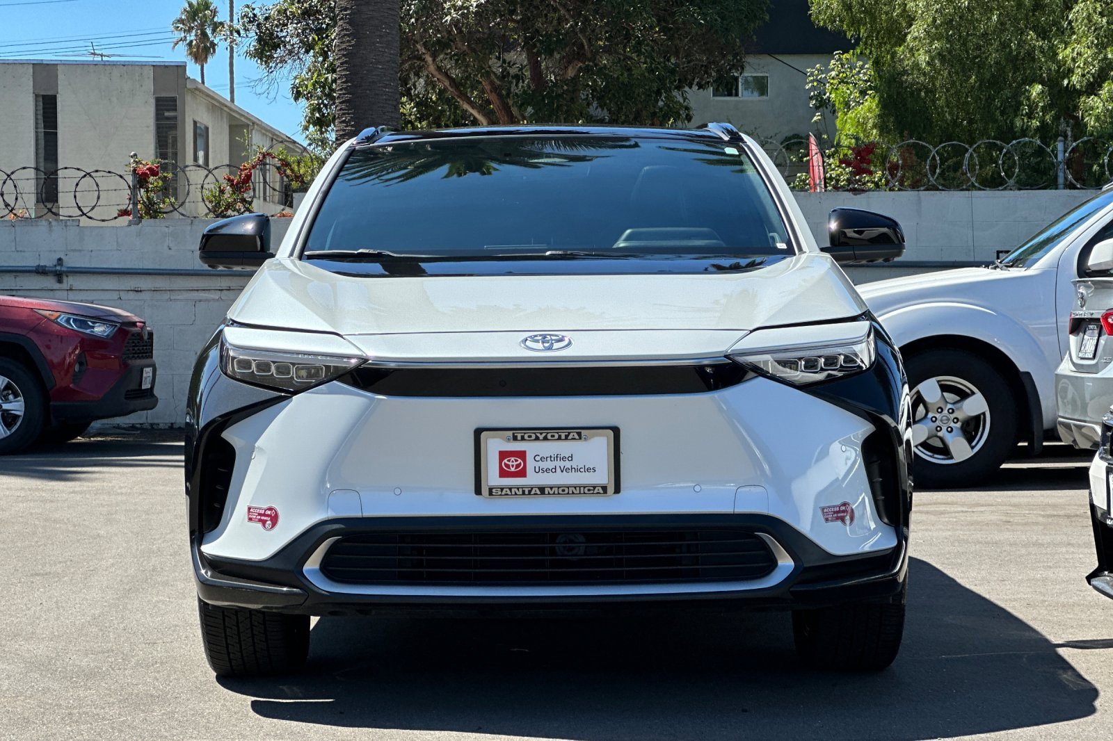 Used 2024 Toyota bZ4X Limited image 9