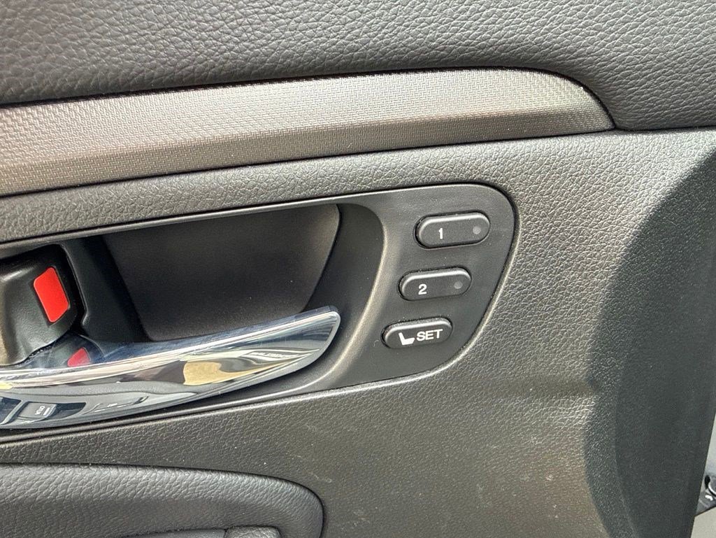 Used 2025 Honda Ridgeline RTL+ image 10