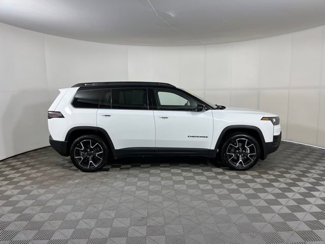 Used 2026 Jeep Cherokee Overland AWD/4WD image 8
