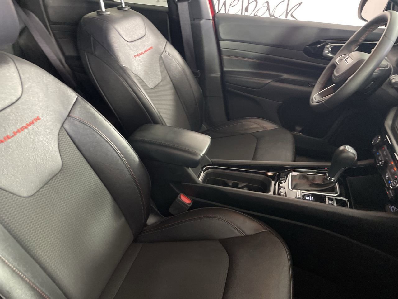 Used 2025 Jeep Compass Trailhawk image 24